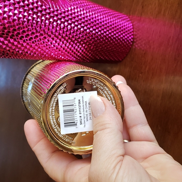 1 Gold Starbucks 2022 Venti Studded Cold Cup - Picture 5 of 6